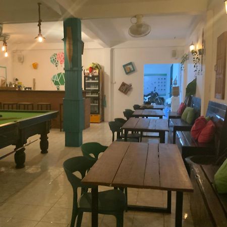 La Casa - Thakhek Pansiyon Dış mekan fotoğraf