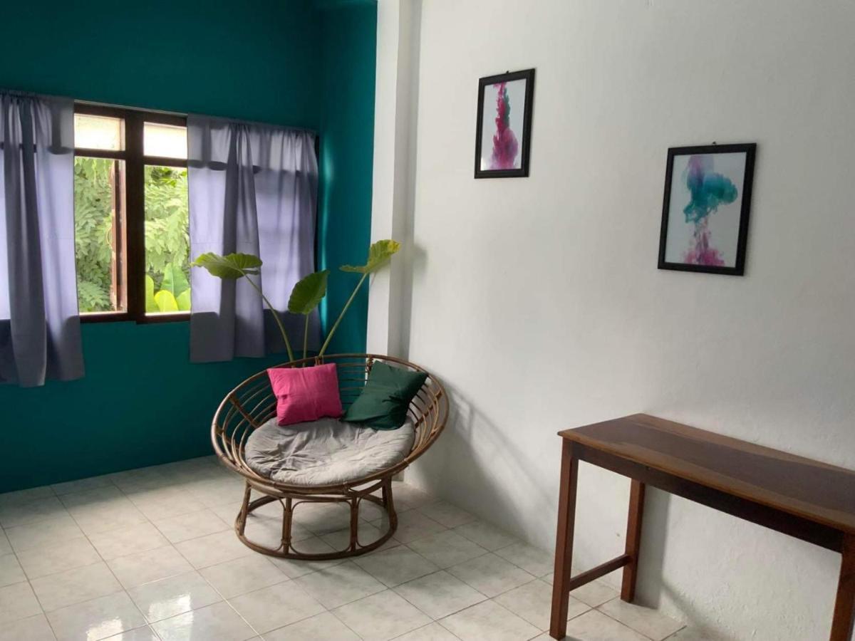 La Casa - Thakhek Pansiyon Dış mekan fotoğraf