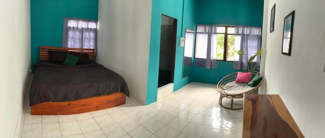 La Casa - Thakhek Pansiyon Dış mekan fotoğraf